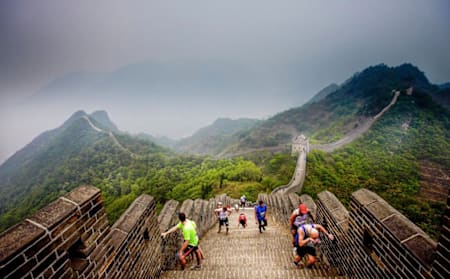 万里の長城マラソンには世界中からランナーが集まる