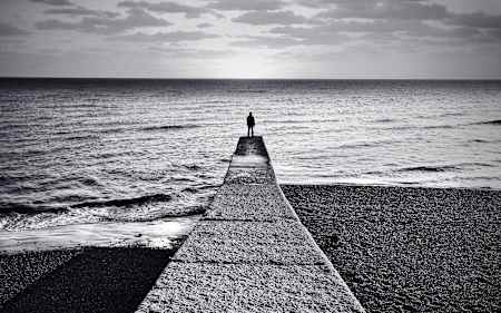 IDM лучше всего слушать в полном одиночестве