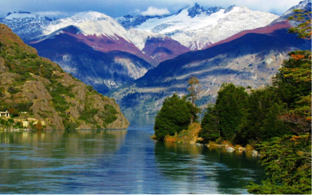 Caleta Tortel un lugar para admirar