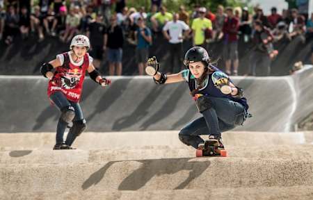Red Bull Feel The Wheel, fotky – Praha 14. 6., longboard cross, finále holky