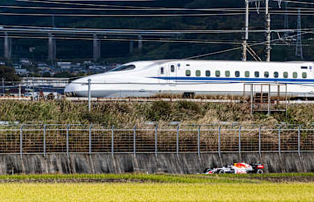 F1 × 新幹線