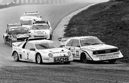 Drei Ford RS200 E2, ein Audi Sport quattro S1, ein MG Metro 6R4 und ein Peugeot 205 T16 E2 beim Rallycross-EM-Lauf 1989
