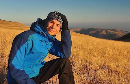 Ioan Stoenica este realizatorul emisiunii despre munte si drumetii - Pe poteci, spre inima ta!"