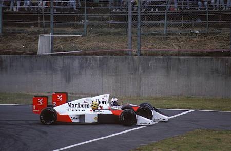 Senna and Prost collide at Suzuka in 1989