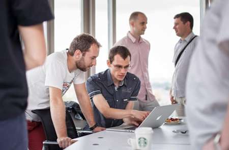 Comiesięczne spotkanie firmowe SoftwareMill