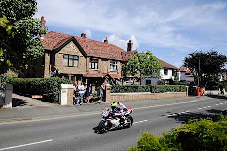 2009 Isle of Man TT race.