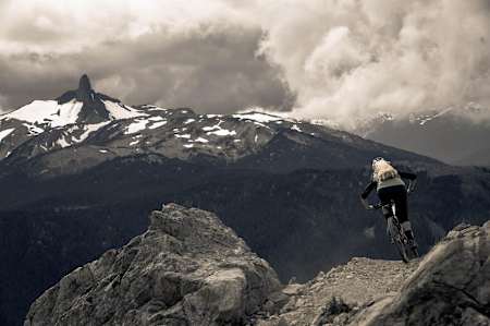 ケイティ・ホールデン、Whistler Bike Parkにて