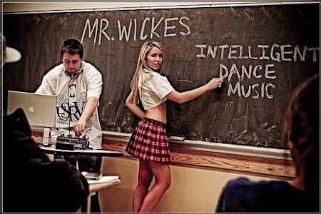 IDM редко бывает скучным