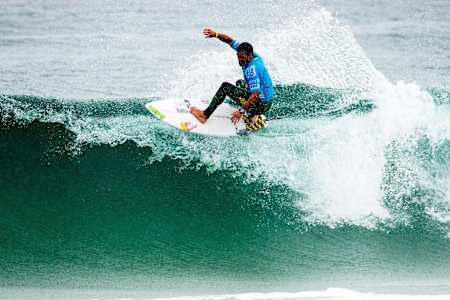 Adriano De Souza gewinnt die 2014 Hurley Australian Open of Surfing
