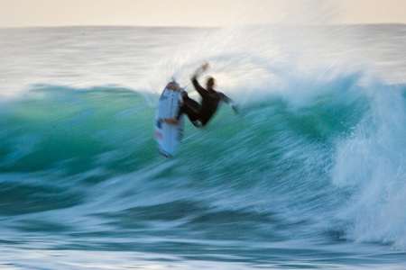 Mick Fanning surfs Rip Curl Pro Bells Beach