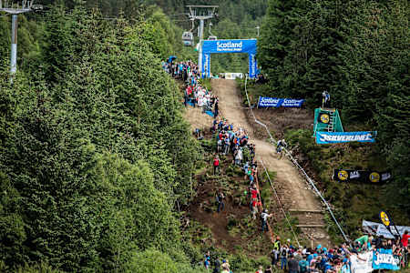 Sam Hill during finals at the Ft William MTB World Cup, Scotland in 2014.