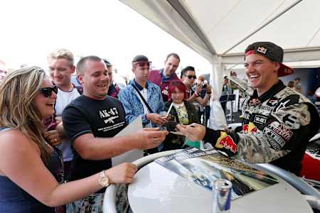 Fans enjoying Mikes company before the hill climb