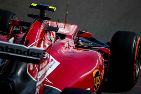 Räikkönen's crash caused an hour stoppage