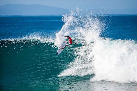 Jordy Smith, damn near perfect 