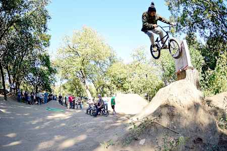 Toothpick at 9th St.