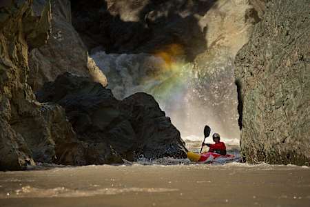 Paddling through the crack