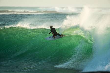 John John Florence floors his Pyzel and flies