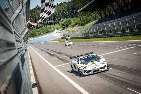 Od počítača až k GT Masters