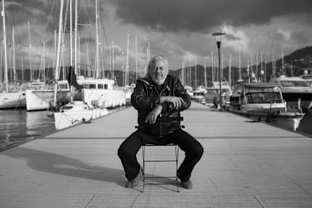 İlk grubunu Özkan Uğur ile kurdu: Örümcek