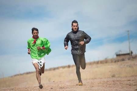 Біг у двох світах