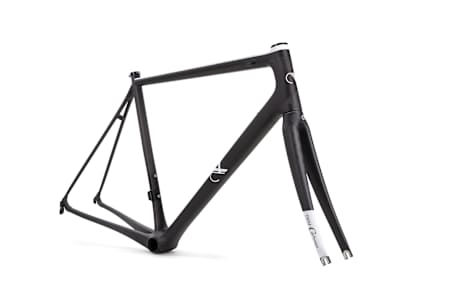 The lightest bike frame and fork in the world, the AX Lightness VIAL evo ULTRA.