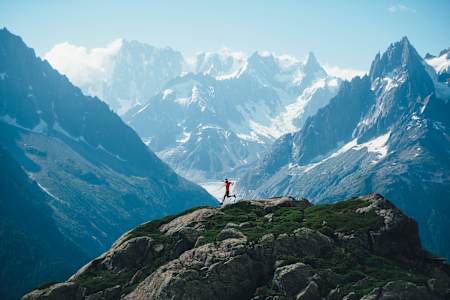 Ryan Sandes corriendo en Chamonix