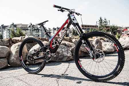 Especial para Loïc Bruni, a nova S-Works Demo
