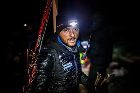 Często musiał działać nocą, lub przed świtem