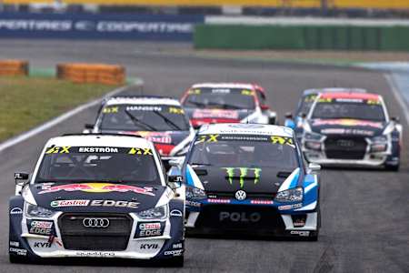 Вся борьба за звание лучшей команды еще впереди