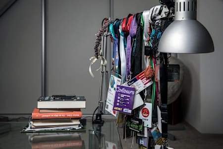 Terezie Kovalová ve svém bytě – série LIVI'N