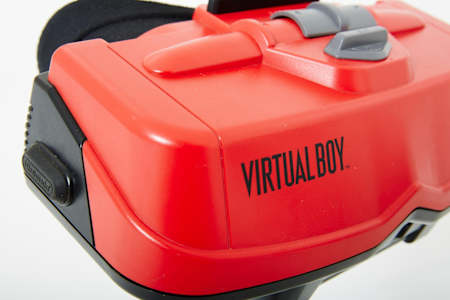 22年前に発売されていた元祖VRゲーム機を楽しむ