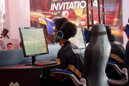 Selfless player Dappur scrims before battle