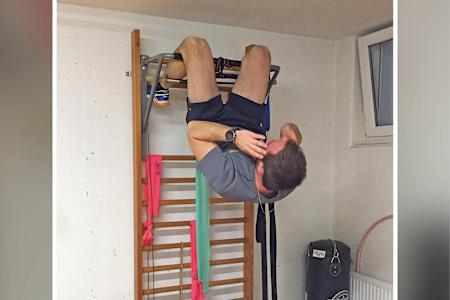 Verschärfte Sit-ups