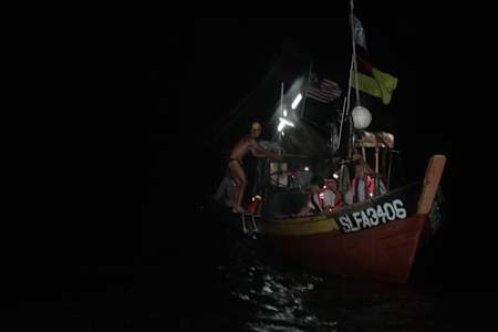 Some swimmers may experience night swimming phobia.