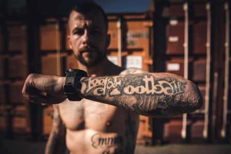 Tetování na předloktí