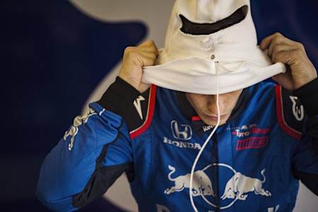 발라크라바라 부르는 방염 마스크입니다.