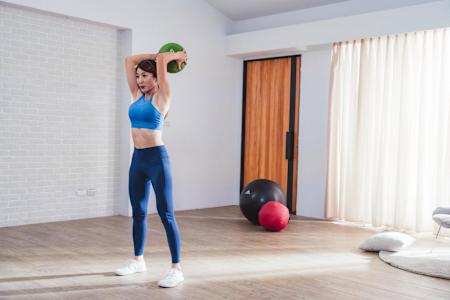 藥球砸地 Dead Ball Slam