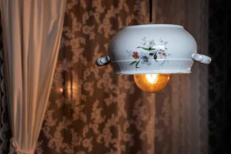 Věnováno naší kamarádkou - pracuje s porcelánem pod názvem DISPROPORCE