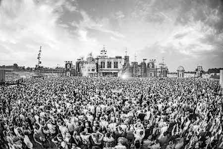 Blick vor die Kulissen