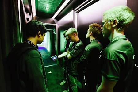 OG prepare for their TI mainstage run.