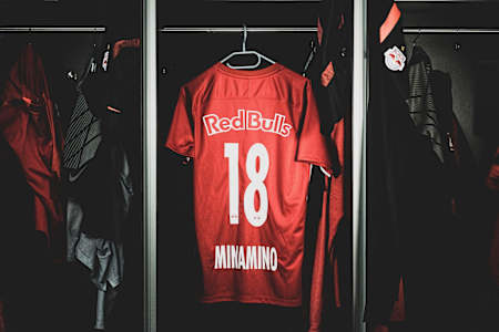 南野拓実が海外で挑戦し続ける理由｜インタビュー FCレッドブル