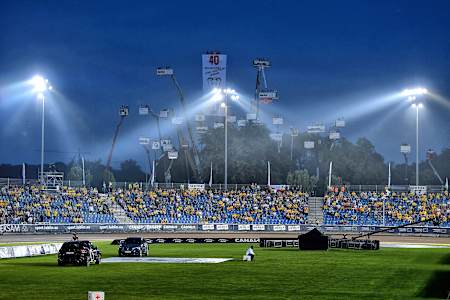 Podnośniki na meczu w Lublinie