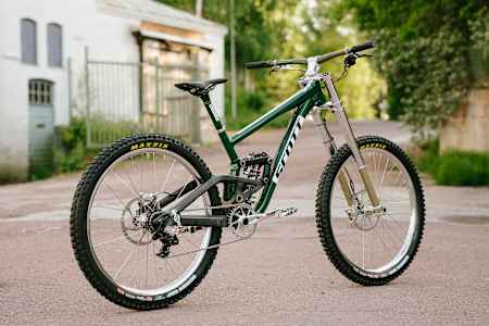 Green and silver. Yummy.