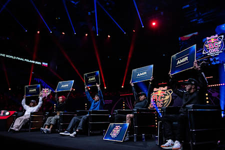 Все судьи единогласно голосовали за Амира каждый баттл 