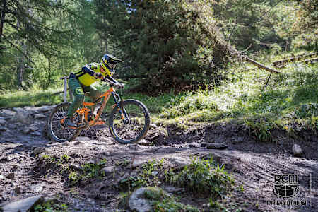 Contro pendenza e ostacoli sul bagnato Raida Come Mangi