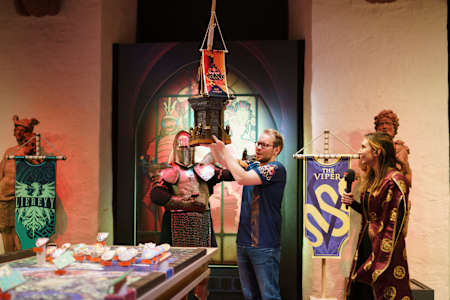 Red Bull Wololo V: Enthrone Champion | TheViper