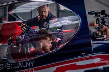 "Prze-lotne pytania" - Oskar Szymkowski i Łukasz Czepiela