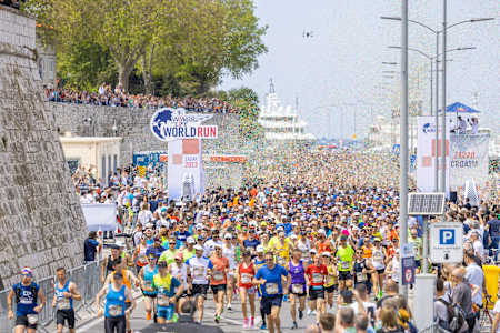 Participants running during the Wings for Life World Run&nbsp;Flagship Run&nbsp;in Zadar, Croatia 2023.