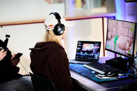 إعدادات الكمبيوتر الشخصي