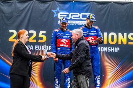Gospodarczyk and Marczyk celebrate becoming ERC champions